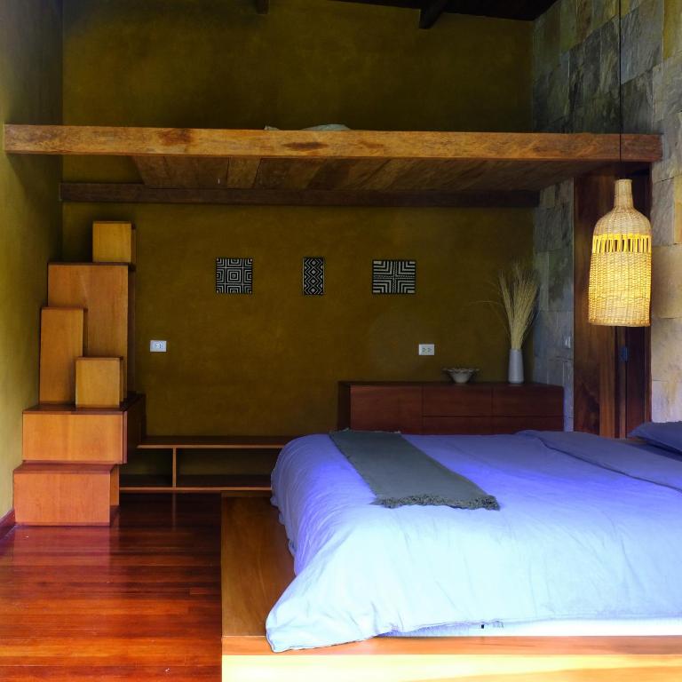 Casa URA - Triple Room with View - 4
