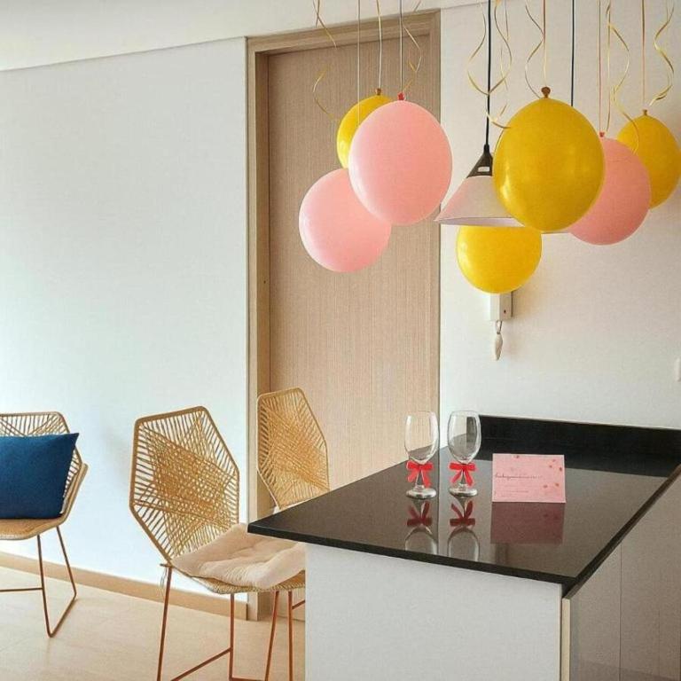 Apartaestudio cerca centros comerciales -Refugio romantico - Apartamento de 1 Dormitorio con balcón y vistas a la ciudad - 23