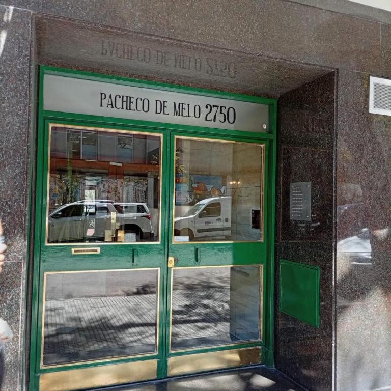 Imperdible en Recoleta para 2 - Con balcón, todo luz! - Apartamento de 1 dormitorio - 28