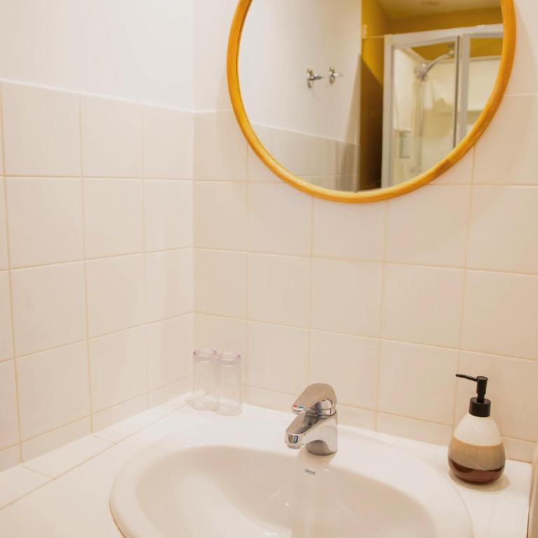 Hôtel La Batisse - Chambre Triple - 8