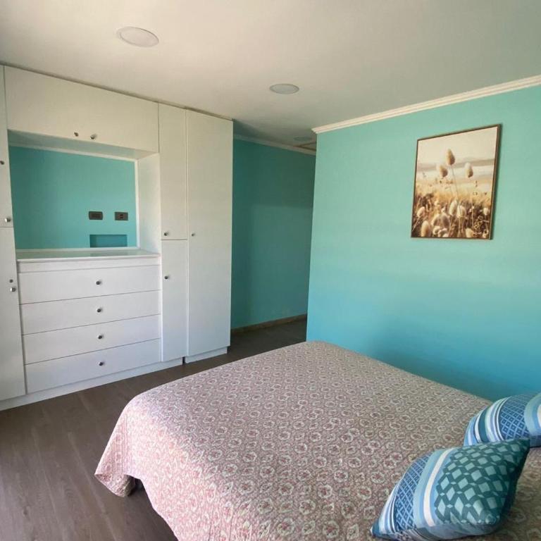 Casa Pichilemu - Three-Bedroom Vacation Home - 9