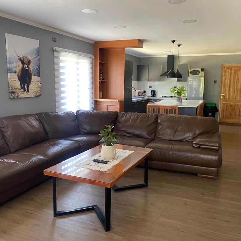 Casa Pichilemu - Three-Bedroom Vacation Home - 5