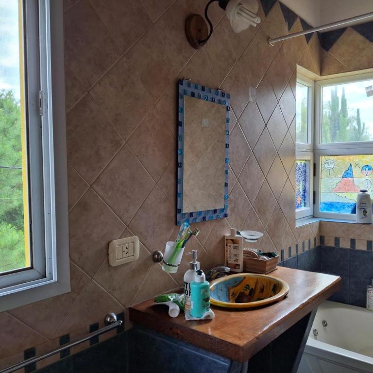 La casa del lago - Three-Bedroom House - 9