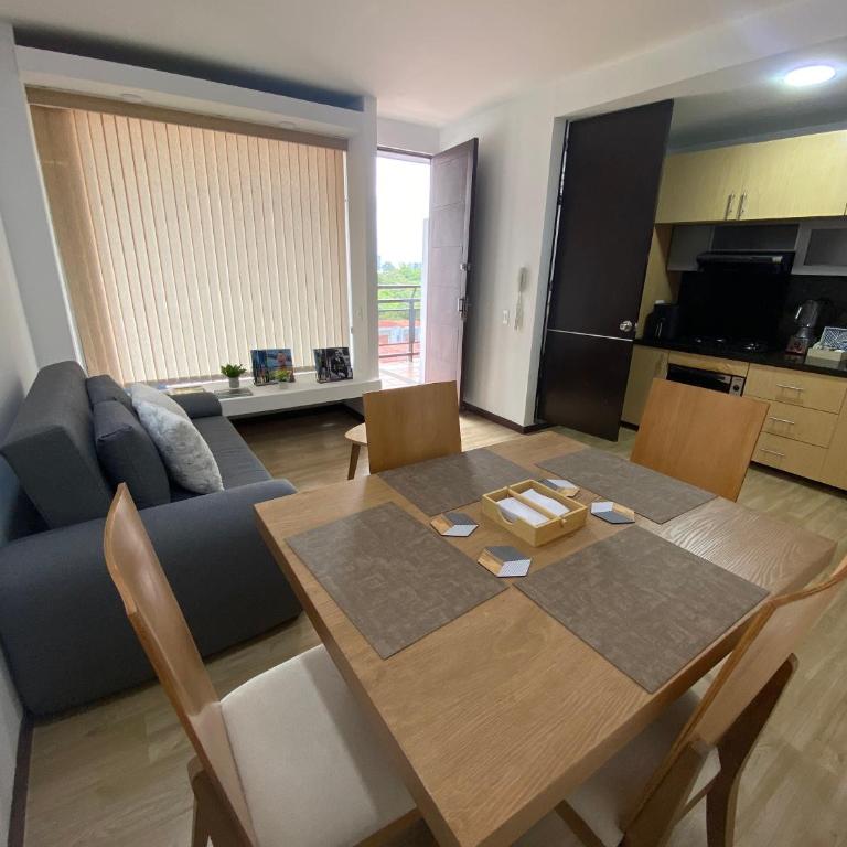 Apartamento moderno y acogedor en el norte de Armenia Quindío, corazón del eje cafetero - Apartamento de 2 dormitorios con vistas - 5