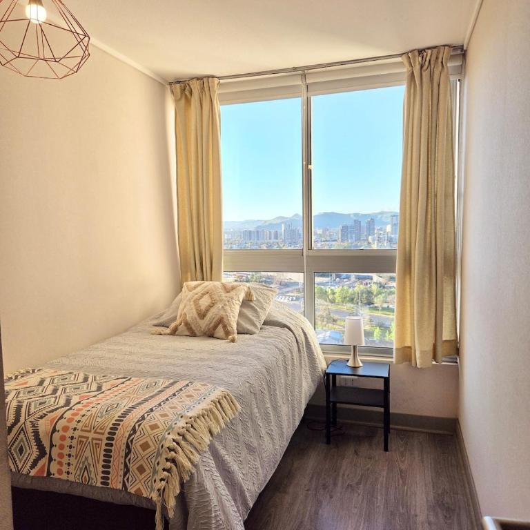 Amplio departamento cercano a metro y ruta 5 - Two-Bedroom Apartment - 15