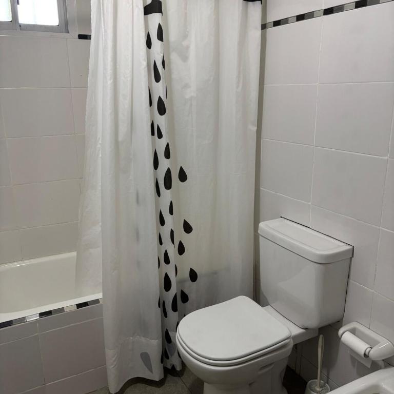 Casa estilo cabaña a 3 cuadras del mar - Casa de 2 dormitorios - 9