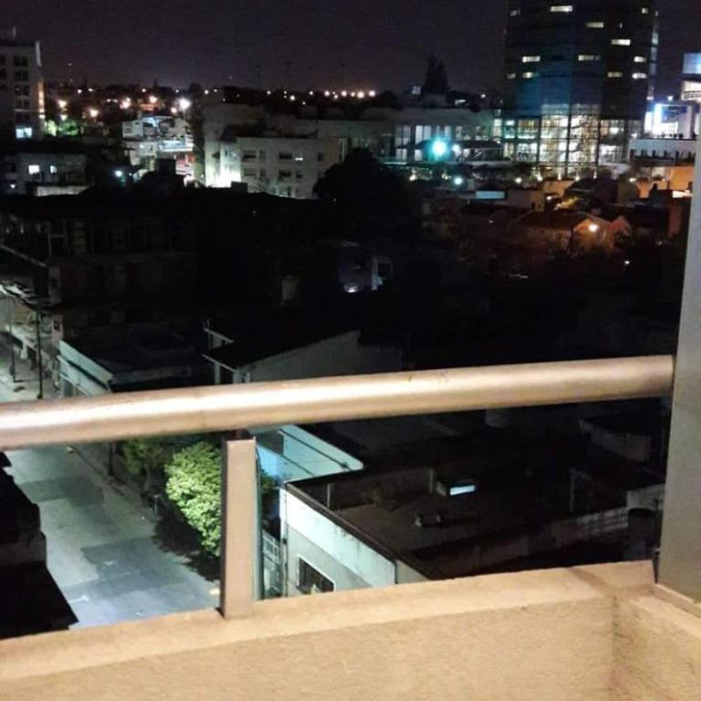 Departamento Nuevo centro shopping - Apartamento de 1 dormitorio - 2