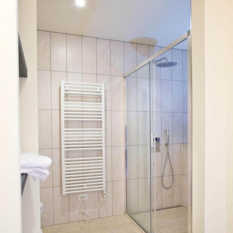 Lake-view terrace - Wines and specialities of Domaso - Appartamento con 1 Camera da Letto - 9