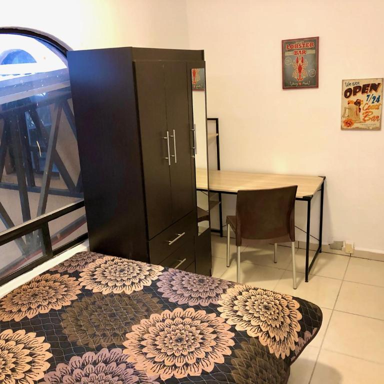 Roomies Hostel - Roma - Double Room with Shared Bathroom - 5