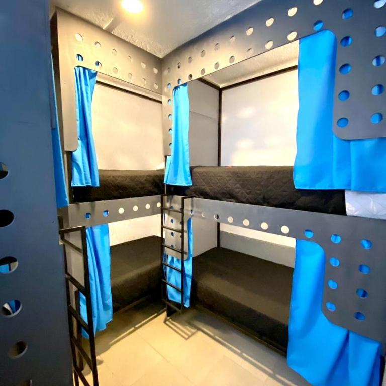 Roomies Hostel - Roma - Bed in 6-Bed Mixed Dormitory Room - 2