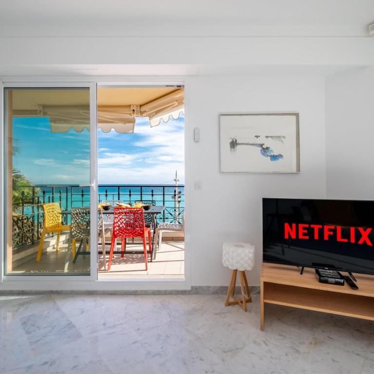 Le COQ Bleu d'Azur- Piscine - Parking - AC -WIFI - Appartement 2 Chambres - 15
