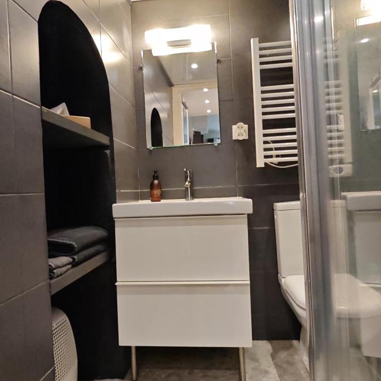 Studio centre historique derrière rue d'Italie - Climatisé - Appartement 1 Chambre - 12