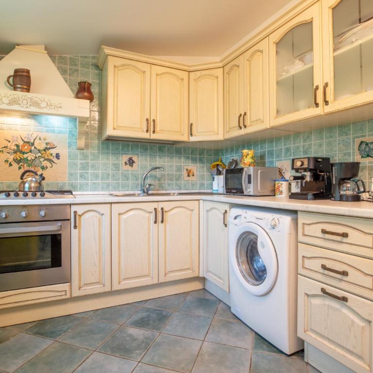 Raggio di Sole - Two-Bedroom House with Private Pool - 61