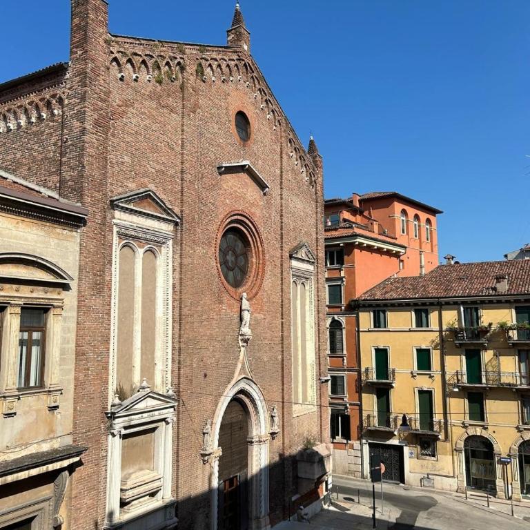 Dimora San Bonifacio - Verona Wine - Three-Bedroom Apartment with Balcony - 23
