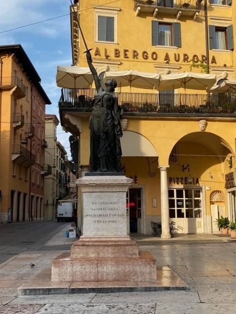 Dimora San Bonifacio - Verona Wine - Three-Bedroom Apartment with Balcony - 57