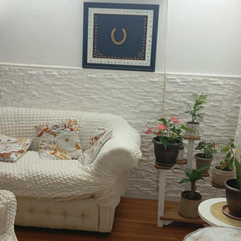 Habitación para tres personas muy cómoda - Double Room with Shared Bathroom - 18