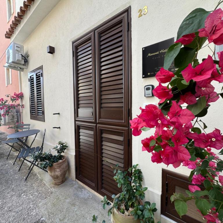 Manenti Holiday House - Appartamento con 1 Camera da Letto - 1