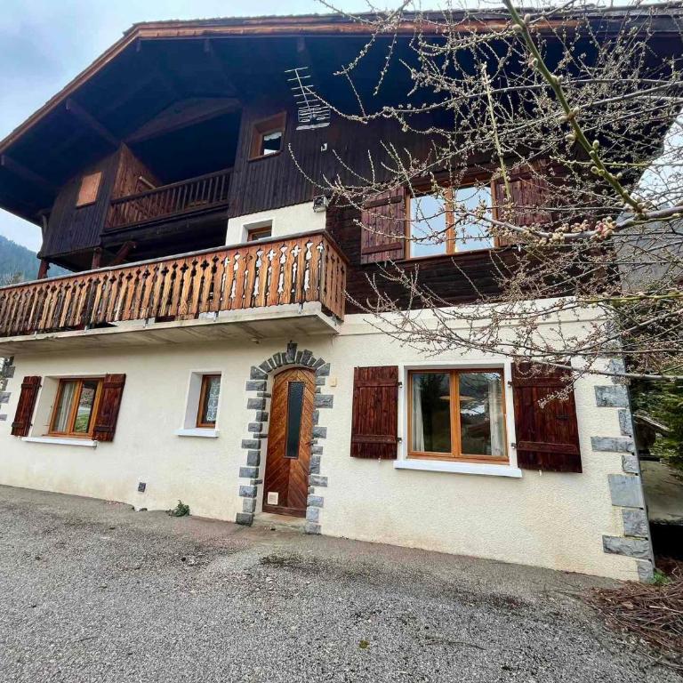 Chalet Authentique 8p, La Clusaz, Parking, Proche Pistes - FR-1-459-249 - Chalet - 17