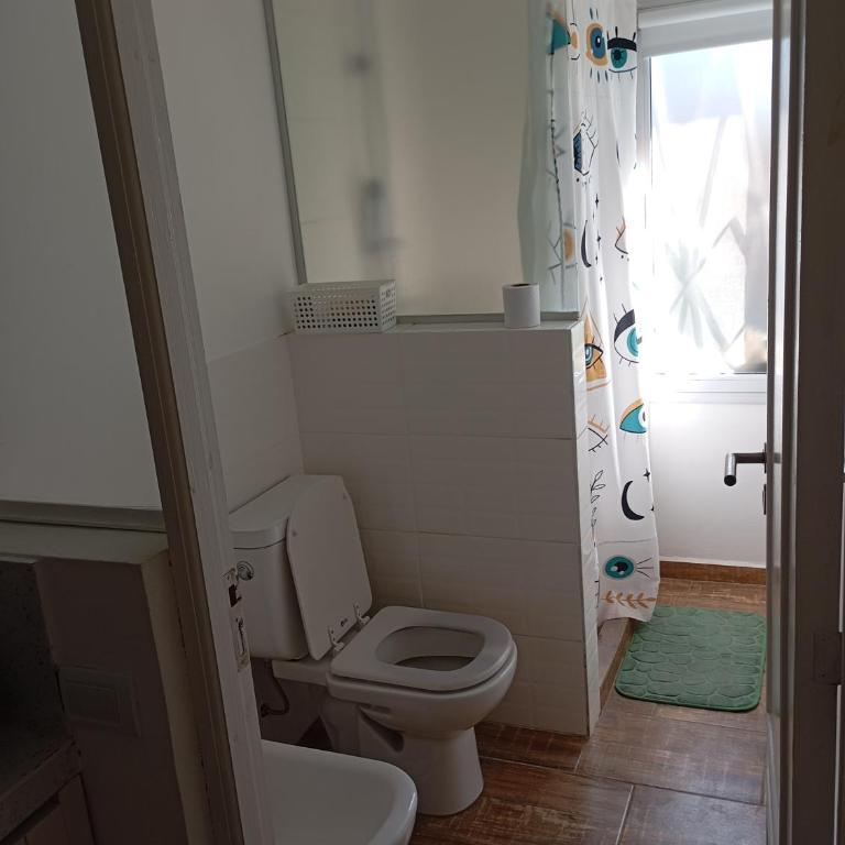 Casa para disfrutar en Necochea 5 personas - Two-Bedroom House - 4