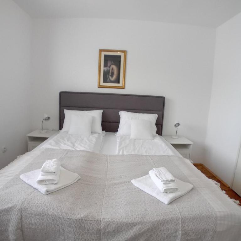 Apartman BRKO - Two-Bedroom Apartment - 7