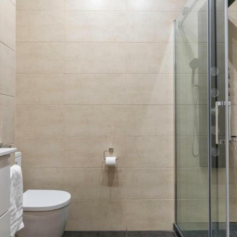 Amplio y Confortable en el Casco Viejo con Parking Privado - Two-Bedroom Apartment - 13