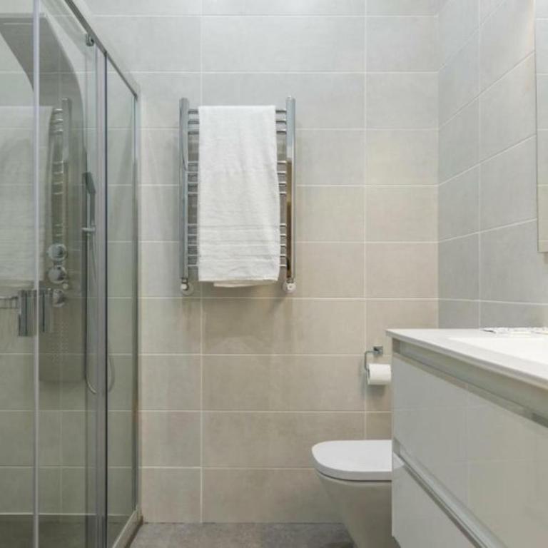 Amplio y Confortable en el Casco Viejo con Parking Privado - Two-Bedroom Apartment - 9