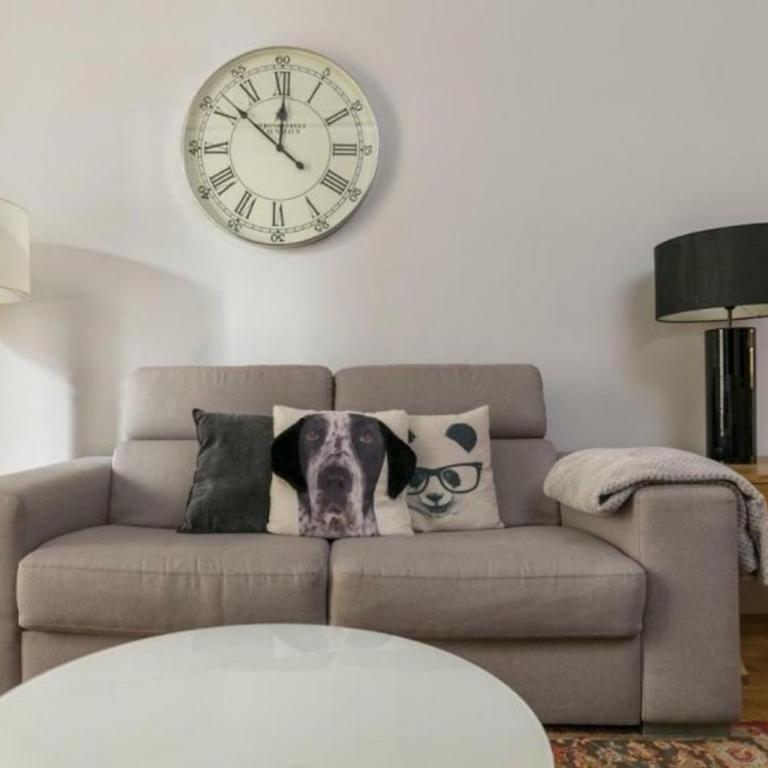 Amplio y Confortable en el Casco Viejo con Parking Privado - Two-Bedroom Apartment - 14