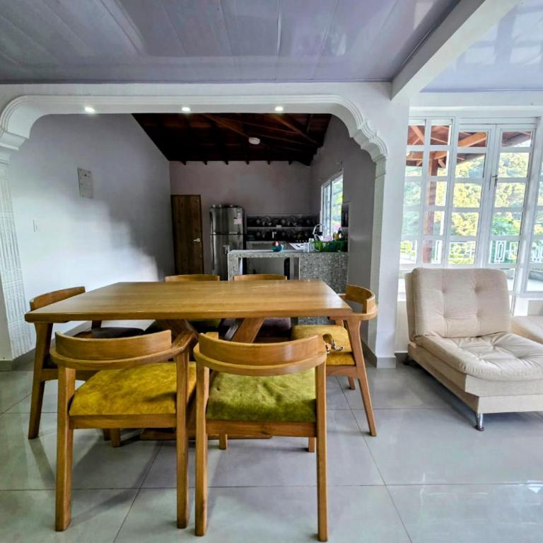 Finca La Rosa - Five-Bedroom House - 6