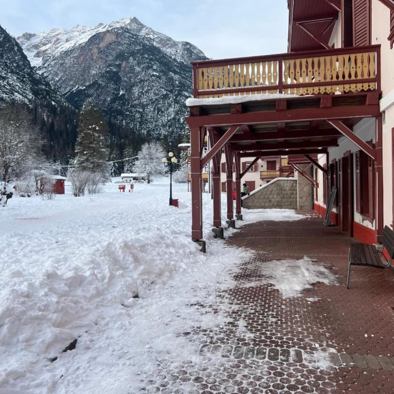 Chalet con vista villaggio ploner - Monolocale con Terrazza - 25