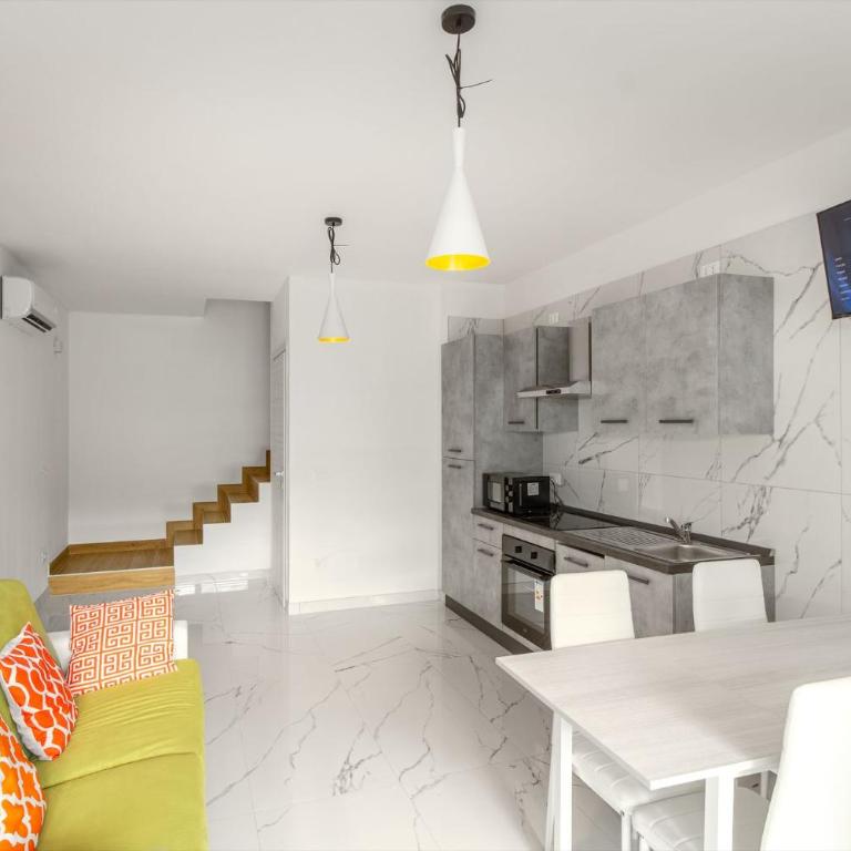 Elegant apartment with shared pool - Appartamento - 7