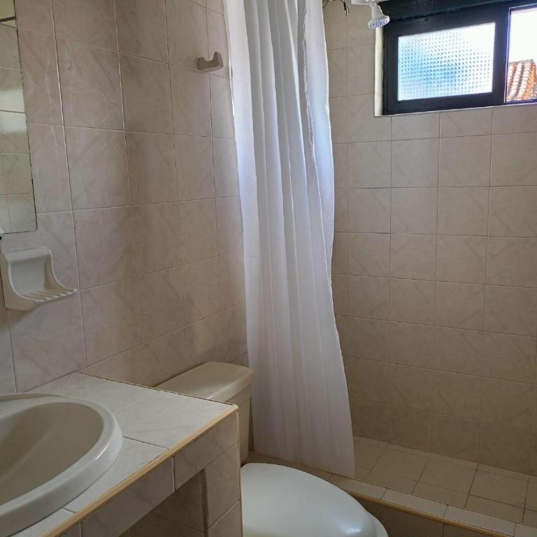 Abi Happy - Habitación Triple Básica con baño compartido - 3