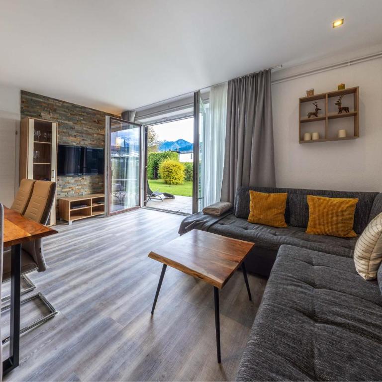 Apartment-Alpenfantasie - Apartment mit 2 Schlafzimmern und Terrasse - 8
