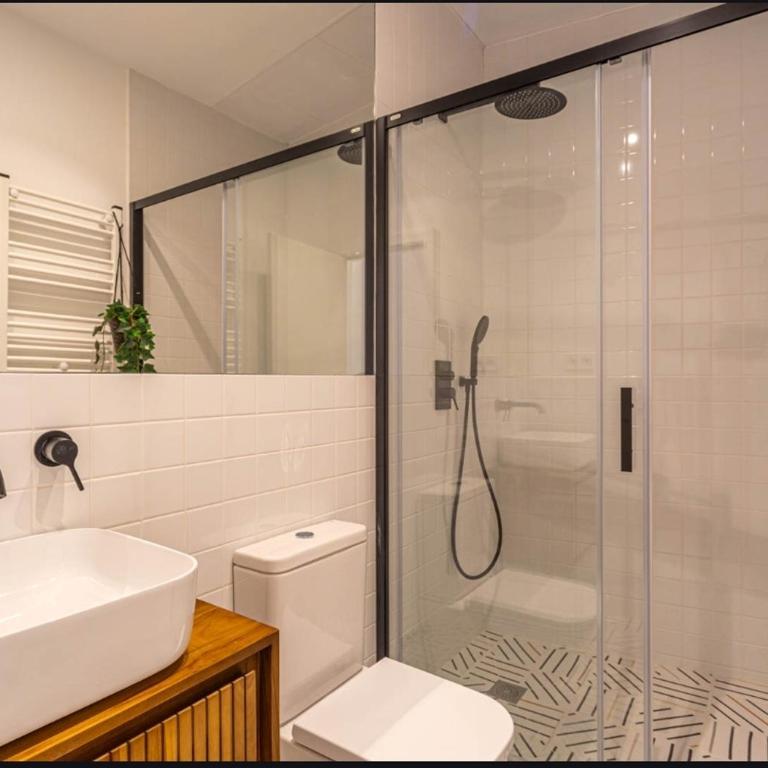 Modern and bright, 10 minutes from the heart of Madrid - Apartamento de 2 dormitorios - 22