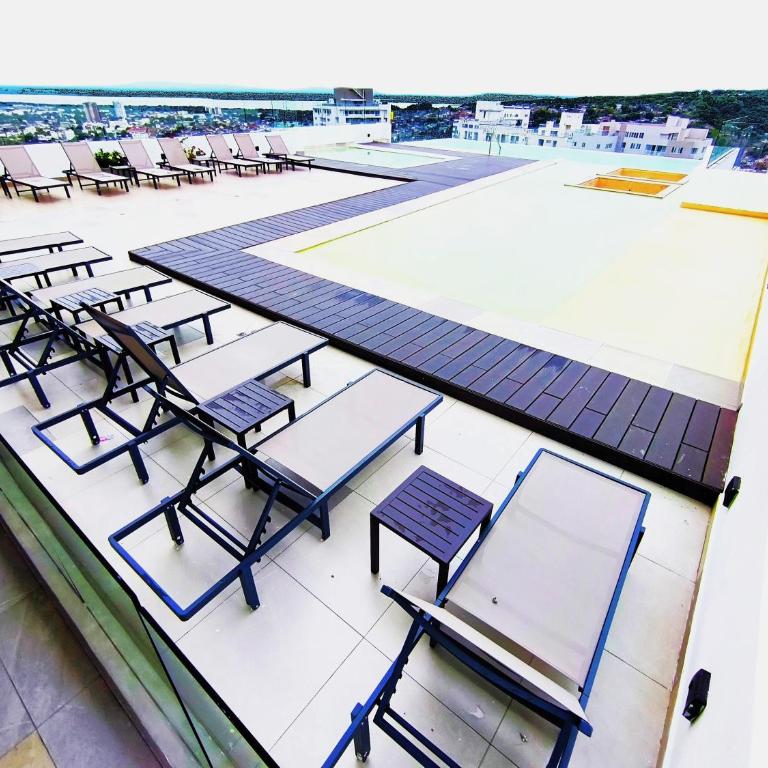 Apartamento moderno 2BD 2BA con terraza, Cerca del Mar y Centro 6 - Apartamento de 2 dormitorios - 17