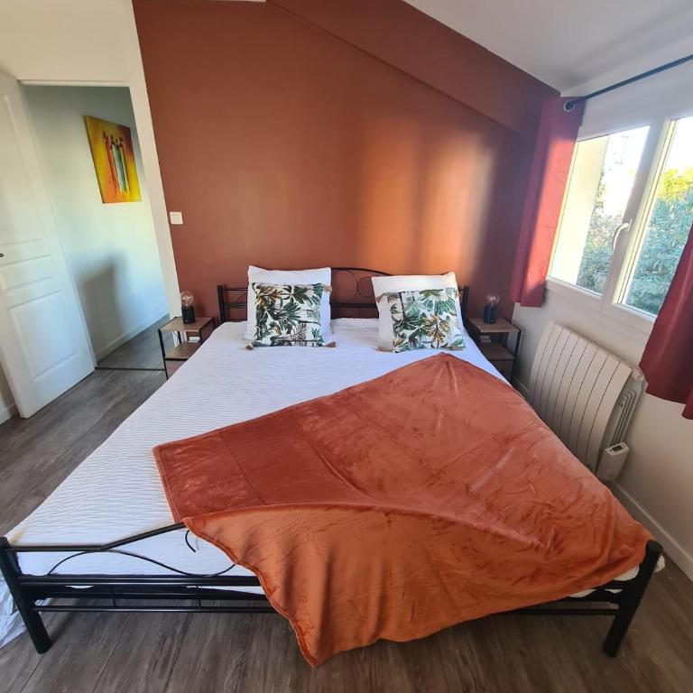 Longère au coeur de Reims complètement rénovée - Apartment mit 2 Schlafzimmern und Gartenblick - 7