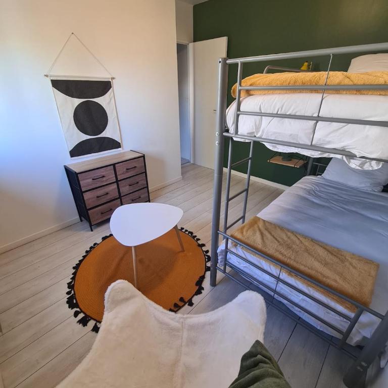 Longère au coeur de Reims complètement rénovée - Apartment mit 2 Schlafzimmern und Gartenblick - 18