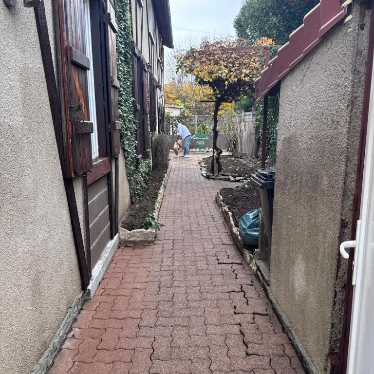 Longère au coeur de Reims complètement rénovée - Apartment mit 2 Schlafzimmern und Gartenblick - 20