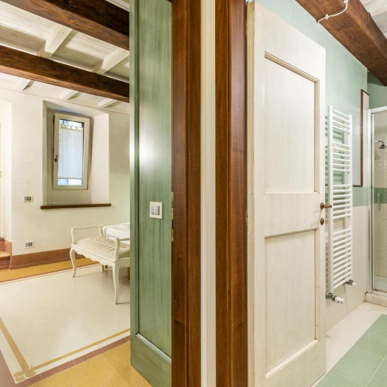 2 minuti dal Duomo - Parcheggio free a 3 minuti - Appartamento con 1 Camera da Letto - 24