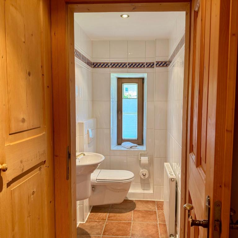 ALPIN CHARME APARTMENTS 3 x Boutique Alpine Living - Apartment mit 1 Schlafzimmer, Balkon und Bergblick - 23
