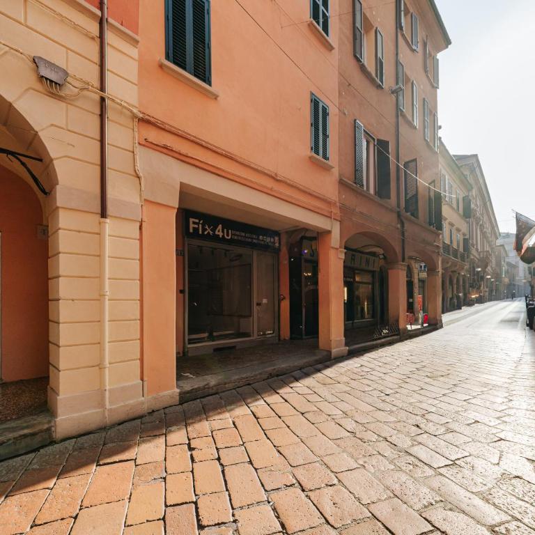 Malvasia Asinelli Tower View - Residenza Oberdan, Bologna Centre - Three-Bedroom Apartment - 21