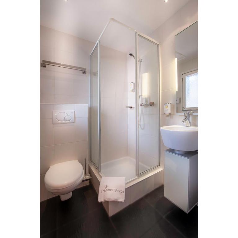 arthausHOTEL - Premium Doppelzimmer mit Balkon - 5
