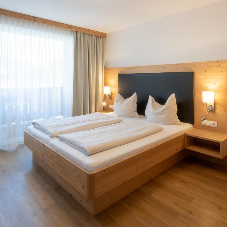 Familienhotel Botenwirt - Doppelzimmer mit Balkon - 4