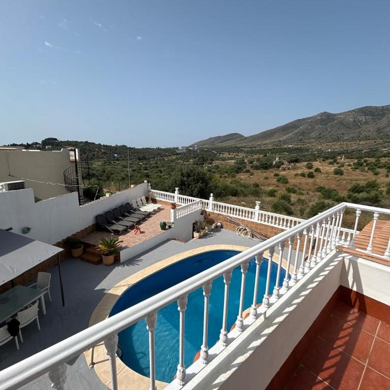 MALAGA,VILLA FAMARA,10 personas,CERCA DE LA PLAYA CON PISCINA,7 CAMAS,CAFE DE CORTESIA GRATIS - Villa - 47