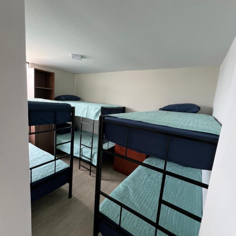 Departamento 14 personas San Isidrio - Apartamento de 3 dormitorios - 14