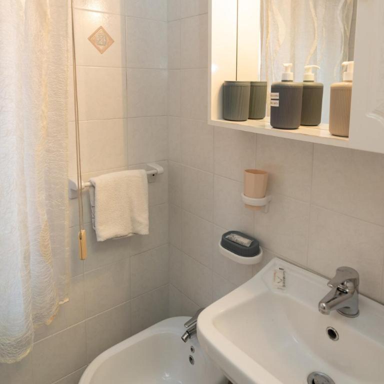 Casa Gioia - Appartamento con 1 Camera da Letto - 9