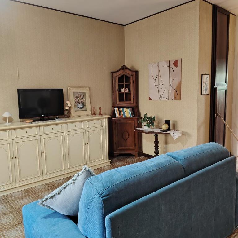 Tina's House - Two-Bedroom Apartment - 14