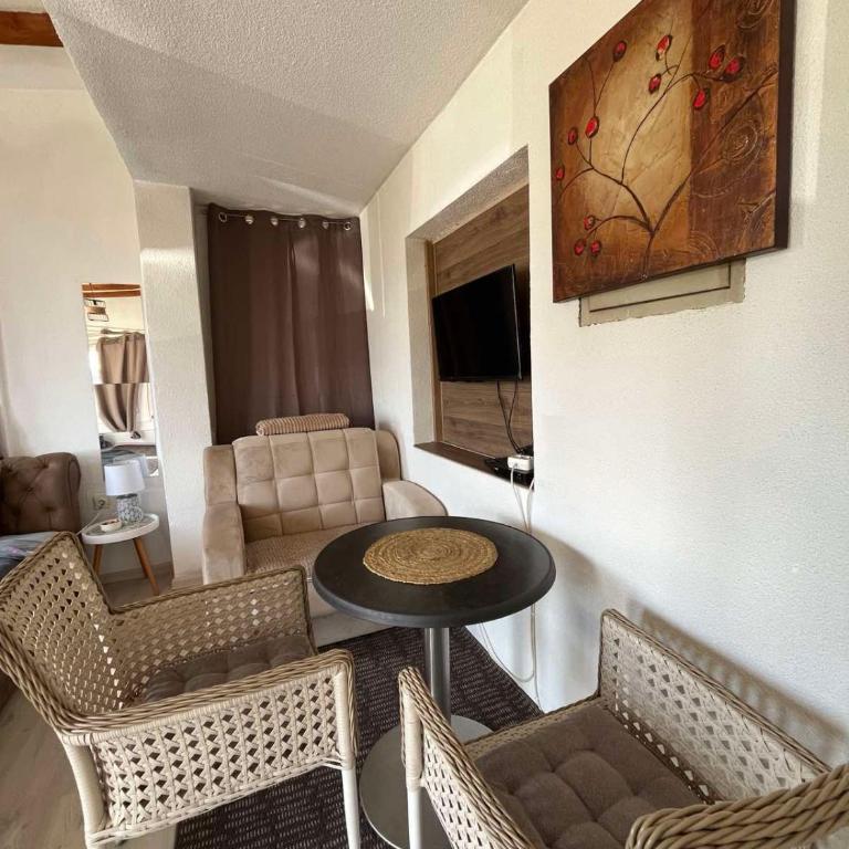 Apartments Baron Žabljak - Kuća sa 1 Spavaćom Sobom - 3