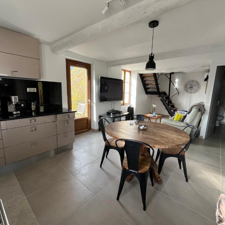 Maison Lantosque 4 personnes face montagne - Haus mit 1 Schlafzimmer - 13