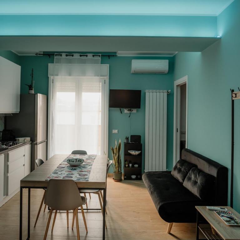 Sarina's apartment - Appartamento con 2 Camere da Letto, Balcone e Terrazza - 8