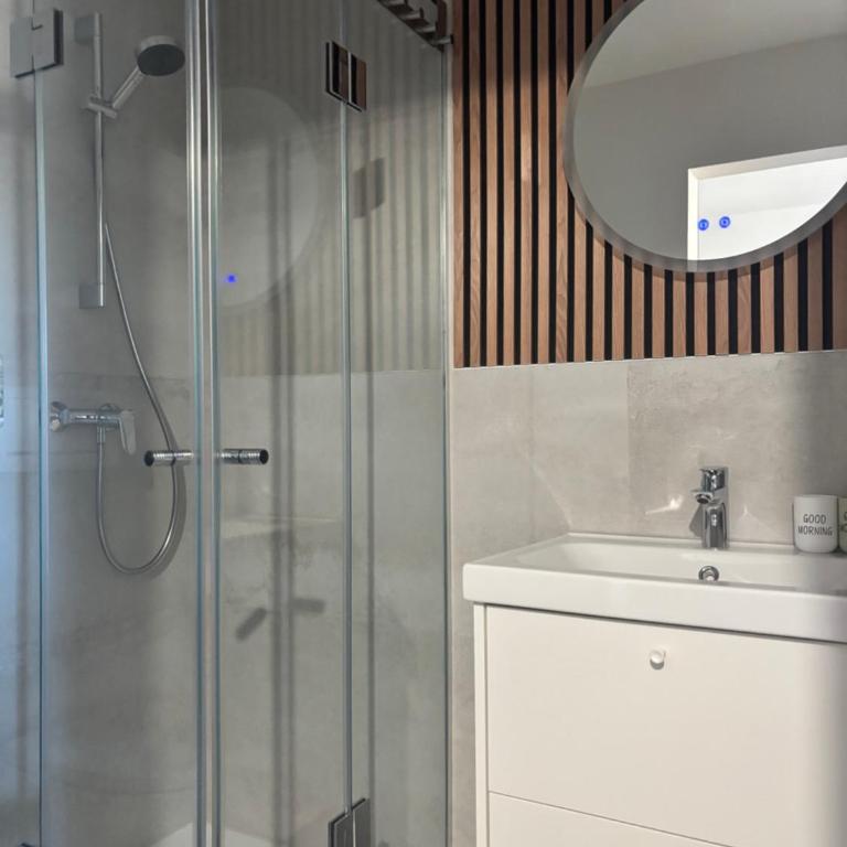 Pension Stöllinger mit Traumausblick - Chambre Simple avec Balcon - 1